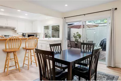 9857 Via Sonoma, Cypress, CA 90630 - Photo 9