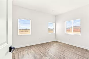 8908 N Loop Blvd, California City, CA 93505 - Photo 25