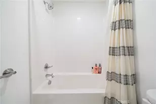 29598 Oakley Ct, Winchester, CA 92596 - Photo 25
