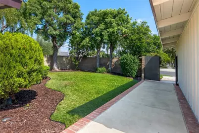 3327 Karen, Long Beach, CA 90808 - Photo 23