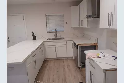 112 E Pine Street, Santa Ana, CA 92701 - Photo 7
