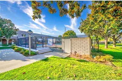 4657 Larwin, Cypress, CA 90630 - Photo 23