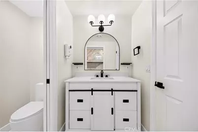 4657 Larwin, Cypress, CA 90630 - Photo 19