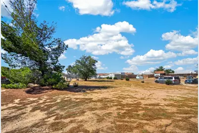 12776 Wagon Wheel, Victorville, CA 92392 - Photo 33