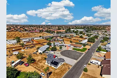12776 Wagon Wheel, Victorville, CA 92392 - Photo 43