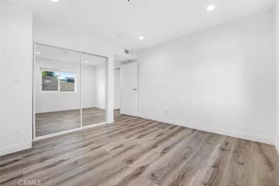 335 S Sierra Madre #203B, Pasadena, CA 91107 - Photo 17