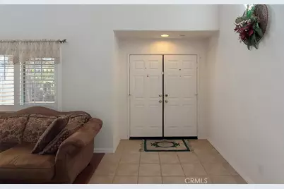1089 Tangerine Drive, Redlands, CA 92374 - Photo 5
