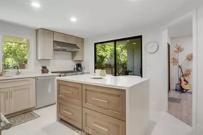 6330 Riviera, Long Beach, CA 90815 - Photo 13
