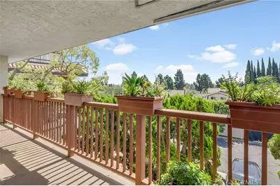 6330 Riviera, Long Beach, CA 90815 - Photo 37