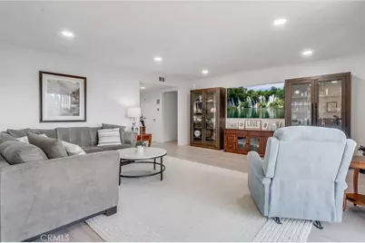 6330 Riviera, Long Beach, CA 90815 - Photo 9