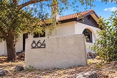 864 W Carlisle Road, Westlake Village, CA 91361 - Photo 27