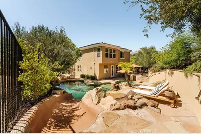 747 E Milford Street, Los Angeles, CA 90042 - Photo 47