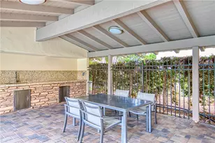 2315 Eastbluff, Newport Beach, CA 92660 - Photo 25
