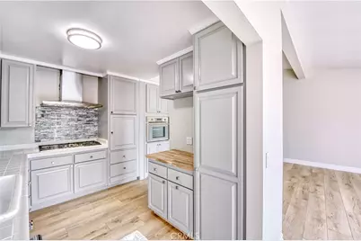 2315 Eastbluff, Newport Beach, CA 92660 - Photo 13
