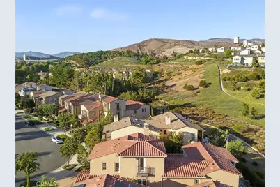 23 Seclusion, Irvine, CA 92618 - Photo 5
