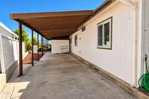 38660 Via Amarilla, Murrieta, CA 92563 - Photo 13