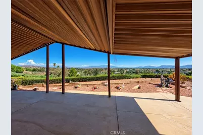 38660 Via Amarilla, Murrieta, CA 92563 - Photo 3
