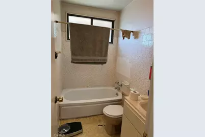 8718 Olive Street, Bellflower, CA 90706 - Photo 15