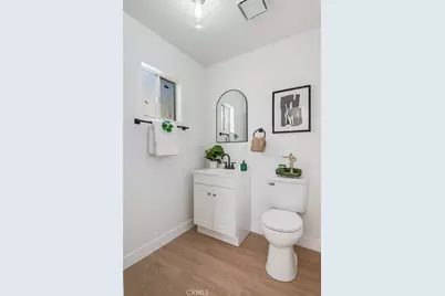 2672 Adriatic Avenue, Long Beach, CA 90810 - Photo 25