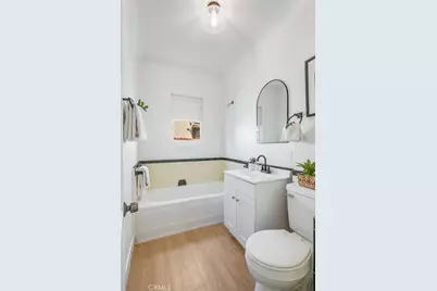 2672 Adriatic Avenue, Long Beach, CA 90810 - Photo 17