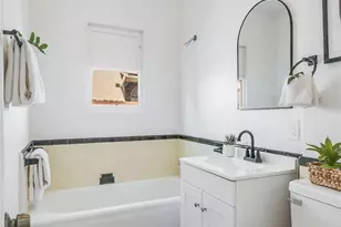 2672 Adriatic Ave, Long Beach, CA 90810 - Photo 17