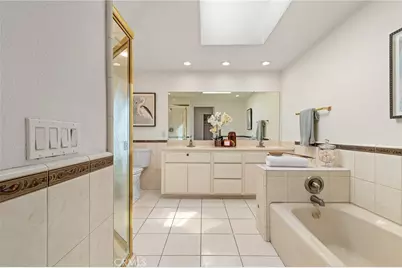 8565 Ostrich Circle, Fountain Valley, CA 92708 - Photo 13