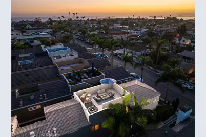 212 5th Street, Seal Beach, CA 90740 - Photo 37