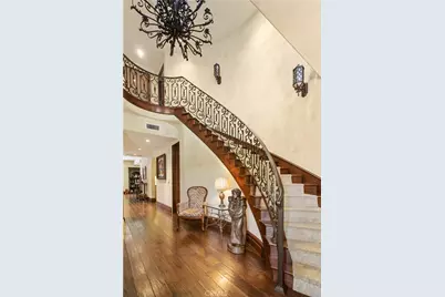 12226 Paisley Lane, Los Angeles, CA 90049 - Photo 11