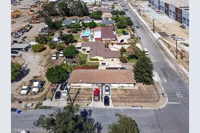 14688 Washington Drive, Fontana, CA 92335 - Photo 9