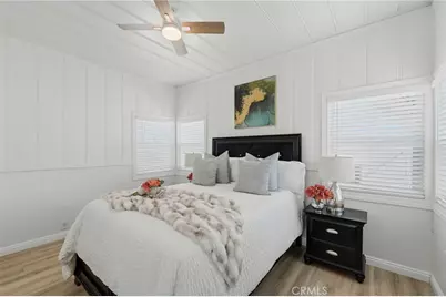 655 W 112th St, Los Angeles, CA 90044 - Photo 33
