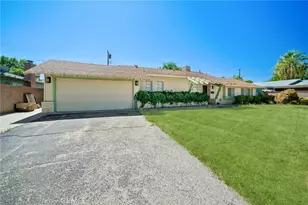 1112 E Ave J4, Lancaster, CA 93535 - Photo 1