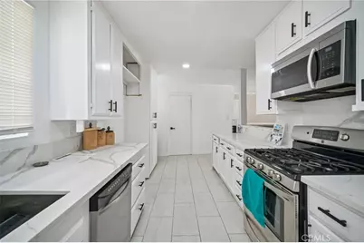 1112 E Avenue J4, Lancaster, CA 93535 - Photo 13