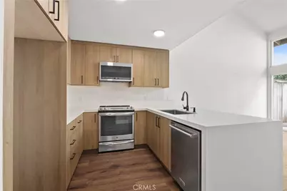 1404 N Tustin #P-3, Santa Ana, CA 92705 - Photo 5