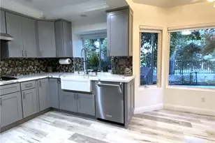 14 Rainbow Lake, Irvine, CA 92614 - Photo 13