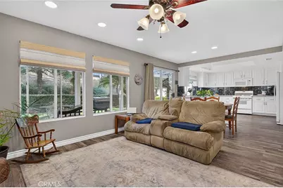 1040 Trailview Lane, Corona, CA 92881 - Photo 15