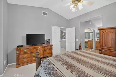 1040 Trailview Lane, Corona, CA 92881 - Photo 23