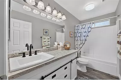 1040 Trailview Lane, Corona, CA 92881 - Photo 19