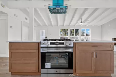 2381 W Transit, Anaheim, CA 92804 - Photo 23