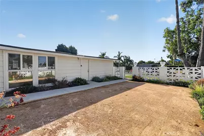 2381 W Transit, Anaheim, CA 92804 - Photo 7