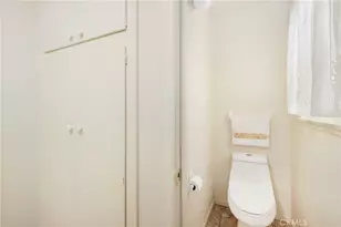 2439 E Paradise Rd, Anaheim, CA 92806 - Photo 27
