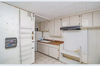 4427 W 166th Street, Lawndale, CA 90260 - Photo 29