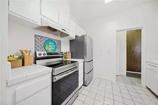 400 S La Fayette Park Pl, Los Angeles, CA 90057 - Photo 13