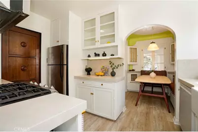 1705 S Genesee, Los Angeles, CA 90019 - Photo 17
