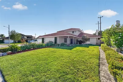 9211 Julie Beth, Cypress, CA 90630 - Photo 7