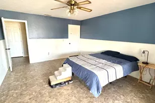 12285 Riggins Rd, Phelan, CA 92371 - Photo 15