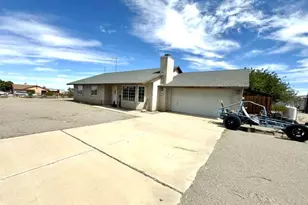 12285 Riggins Rd, Phelan, CA 92371 - Photo 1