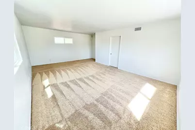 1417 Vuelta Grande, Long Beach, CA 90815 - Photo 9
