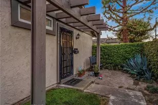 2900 Bradford Pl, Santa Ana, CA 92707 - Photo 3