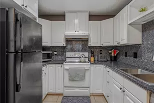 2900 Bradford Pl, Santa Ana, CA 92707 - Photo 9