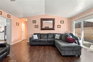 29523 Hunstock, Val Verde, CA 91384 - Photo 5